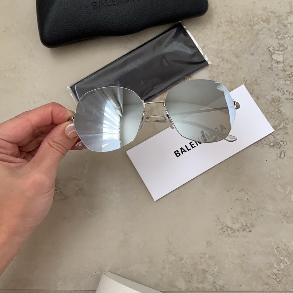BALENCIAGA sunglasses - Picture 3 of 9